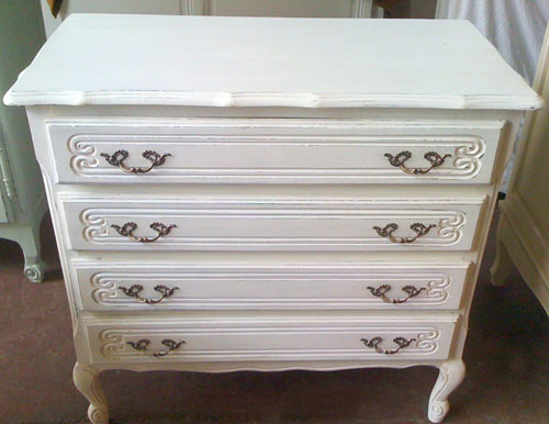 vintage french chest of drawers